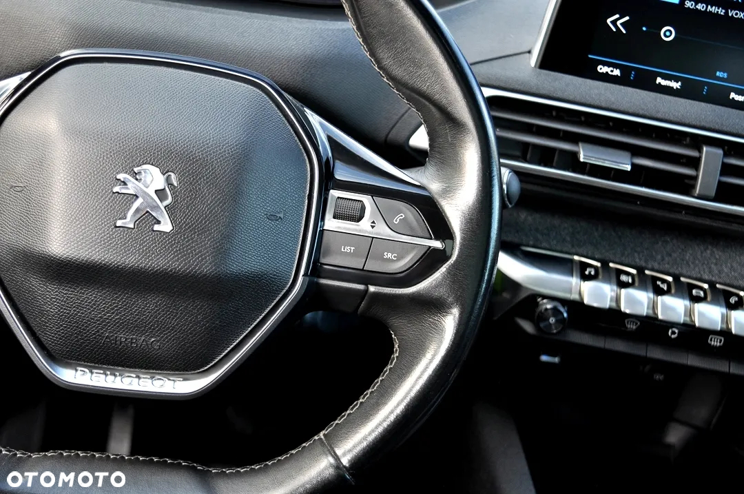 Peugeot 3008 1.2 PureTech Allure S&S - 35