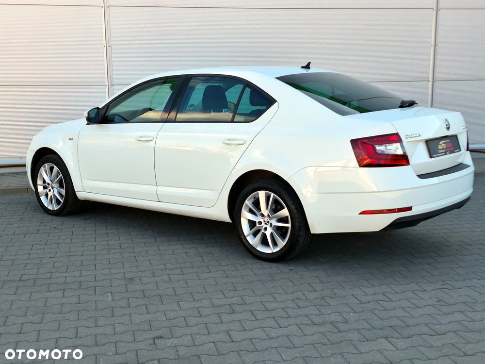 Skoda Octavia - 12