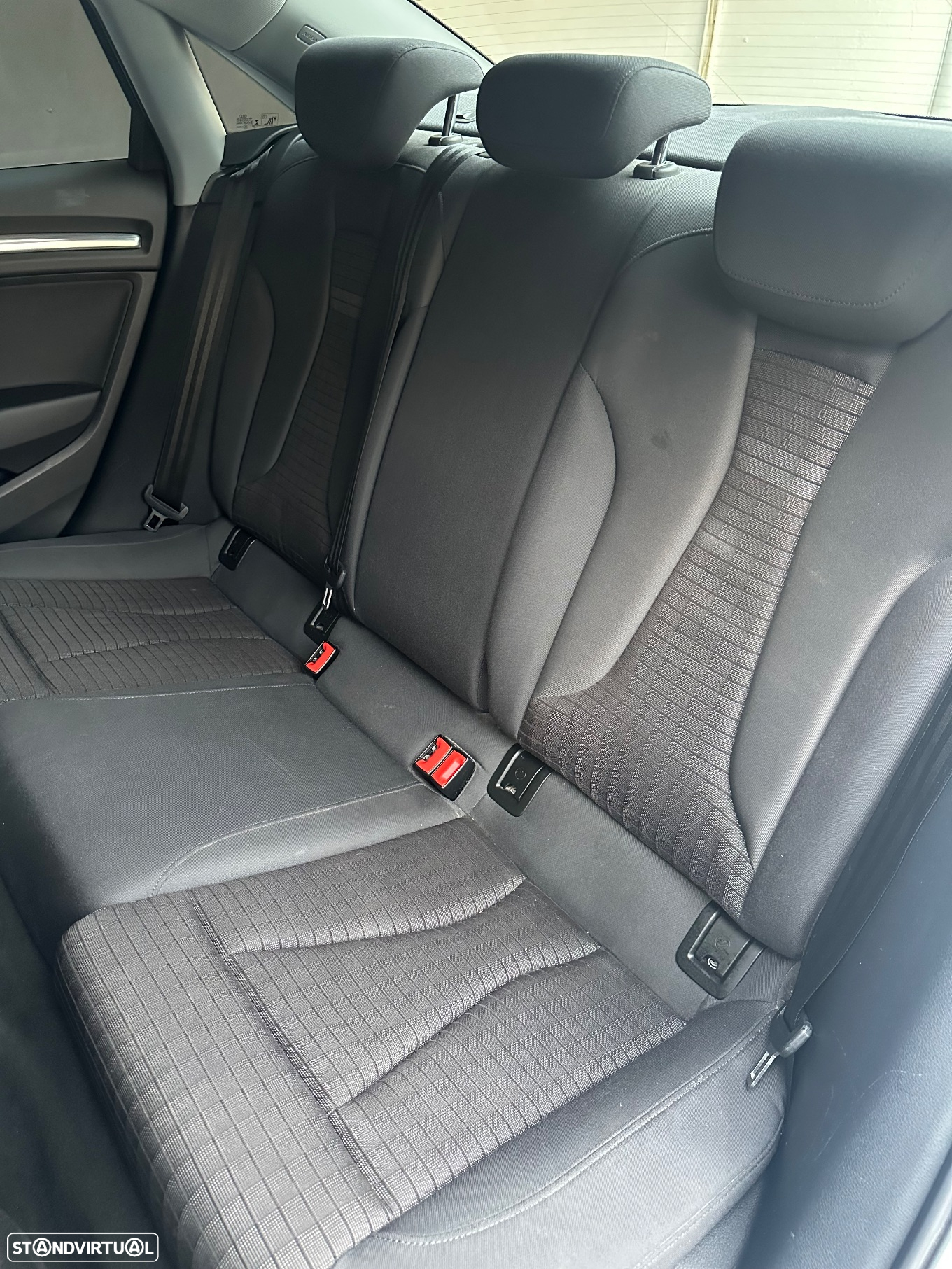Audi A3 Limousine 30 TFSI Design - 38