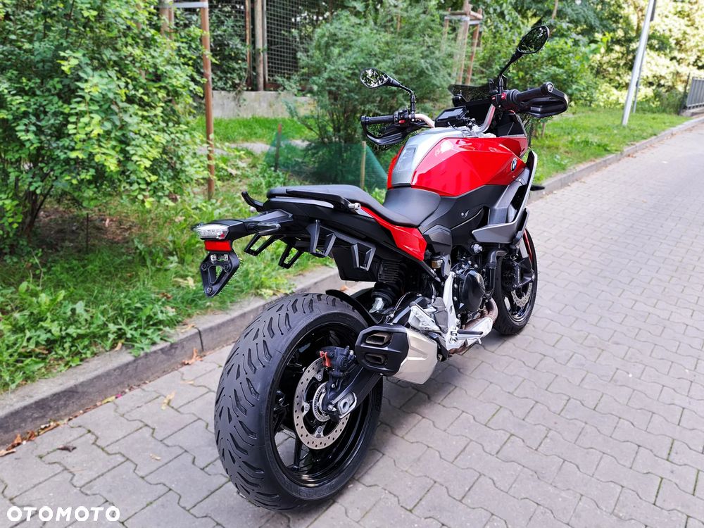 BMW XR - 5