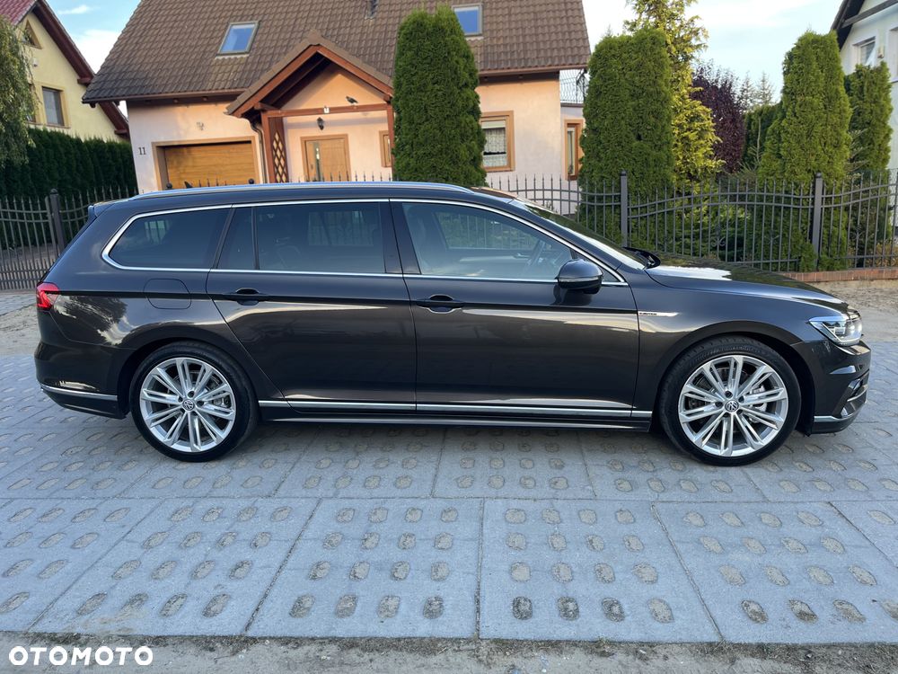 Volkswagen Passat Variant 2.0 TDI Bi-Turbo BMT 4Mot Highline DSG - 27