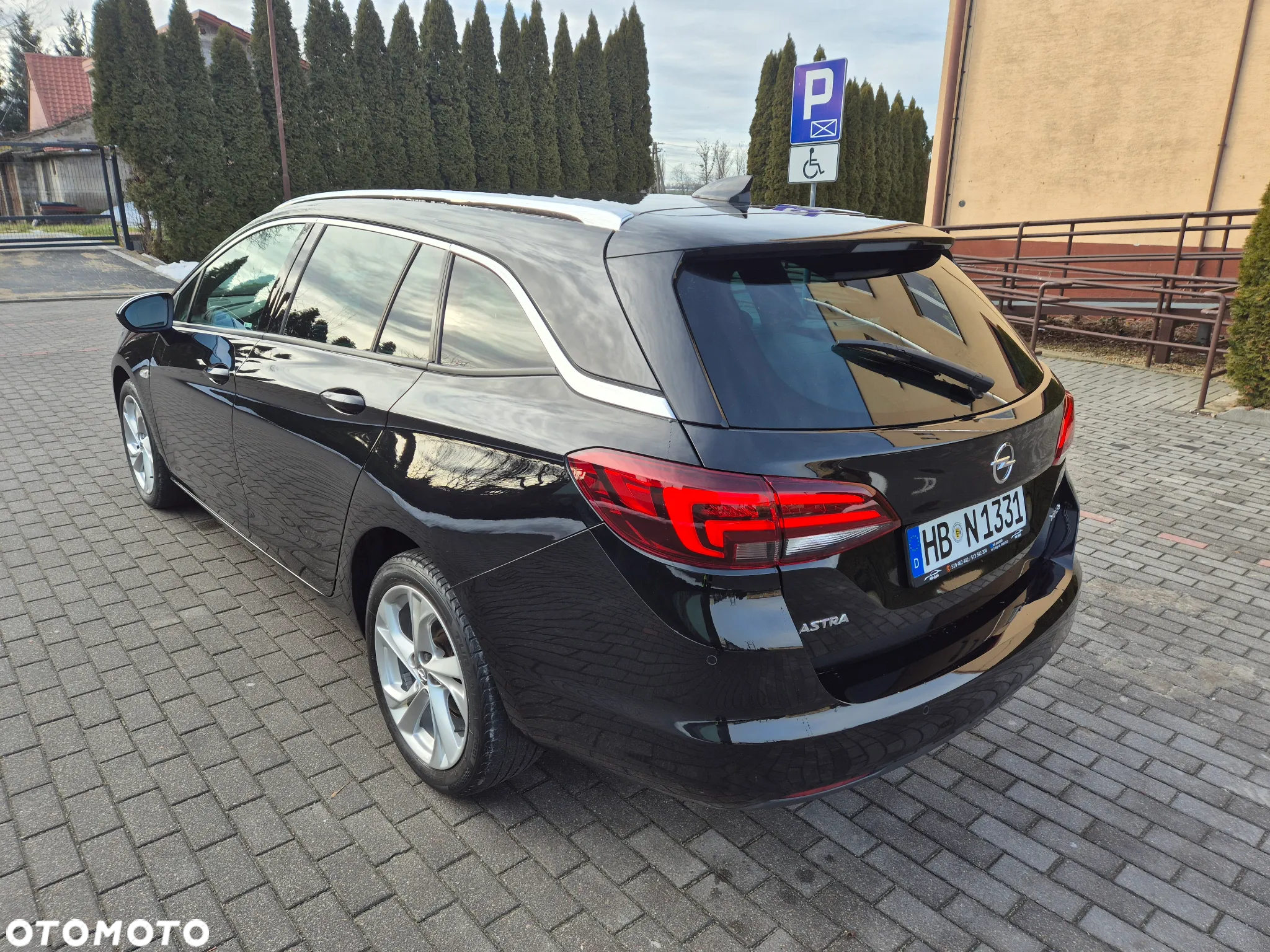Opel Astra 1.4 Turbo Sports Tourer Edition - 2