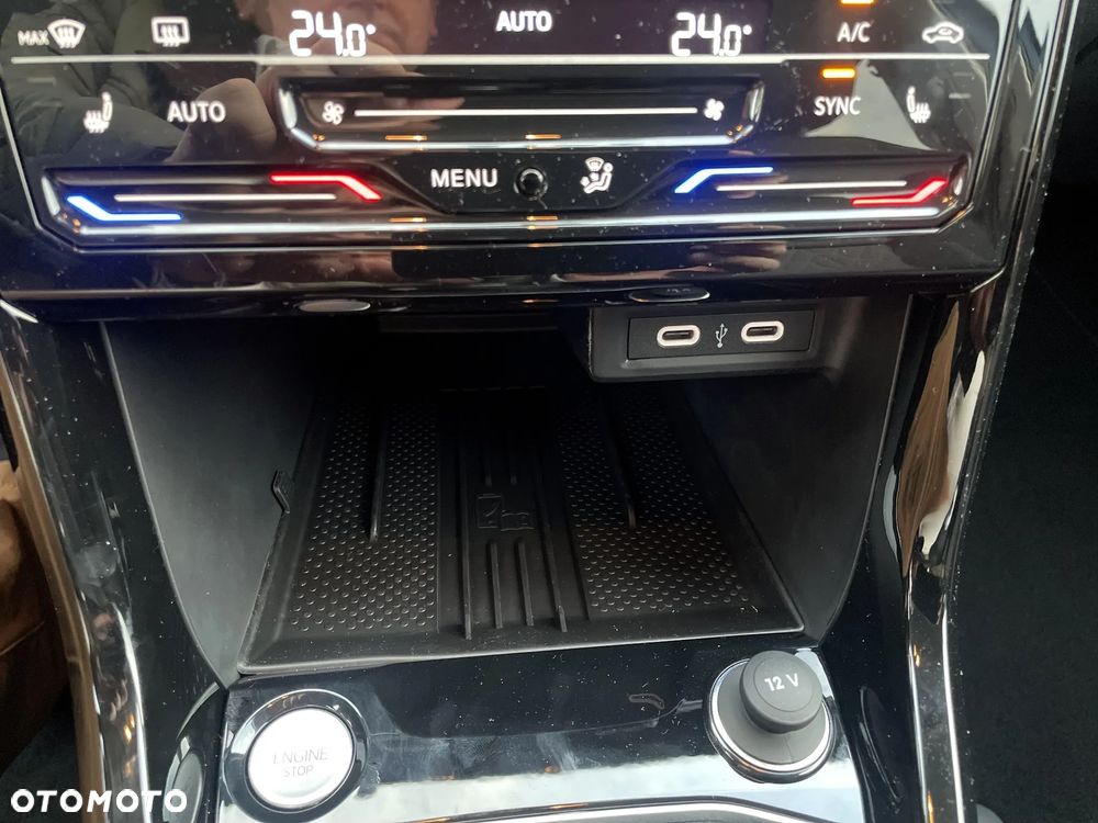 Volkswagen T-Cross 1.0 TSI Life Plus - 20