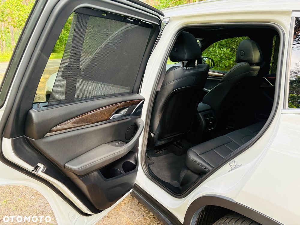 BMW X3 - 28