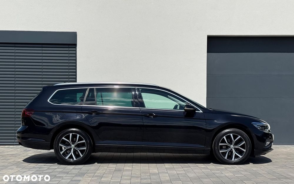 Volkswagen Passat 2.0 TDI SCR DSG Business - 3
