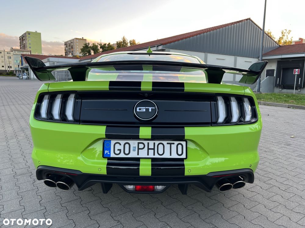 Ford Mustang 5.0 V8 GT - 5