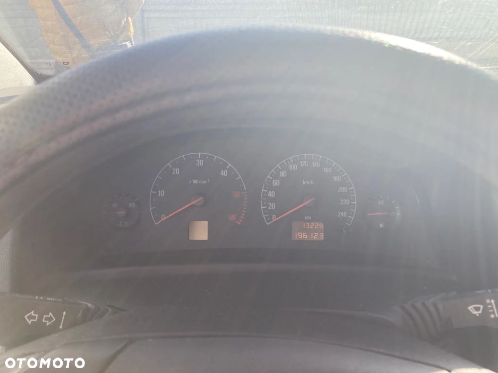 Opel Vectra - 7