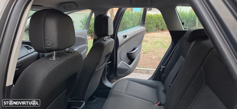 Opel Astra Sports Tourer 1.3 CDTi Executive S/S - 10