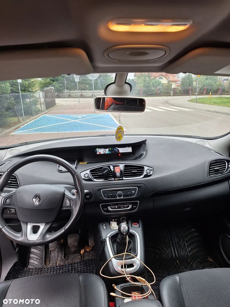 Renault Scenic - 4