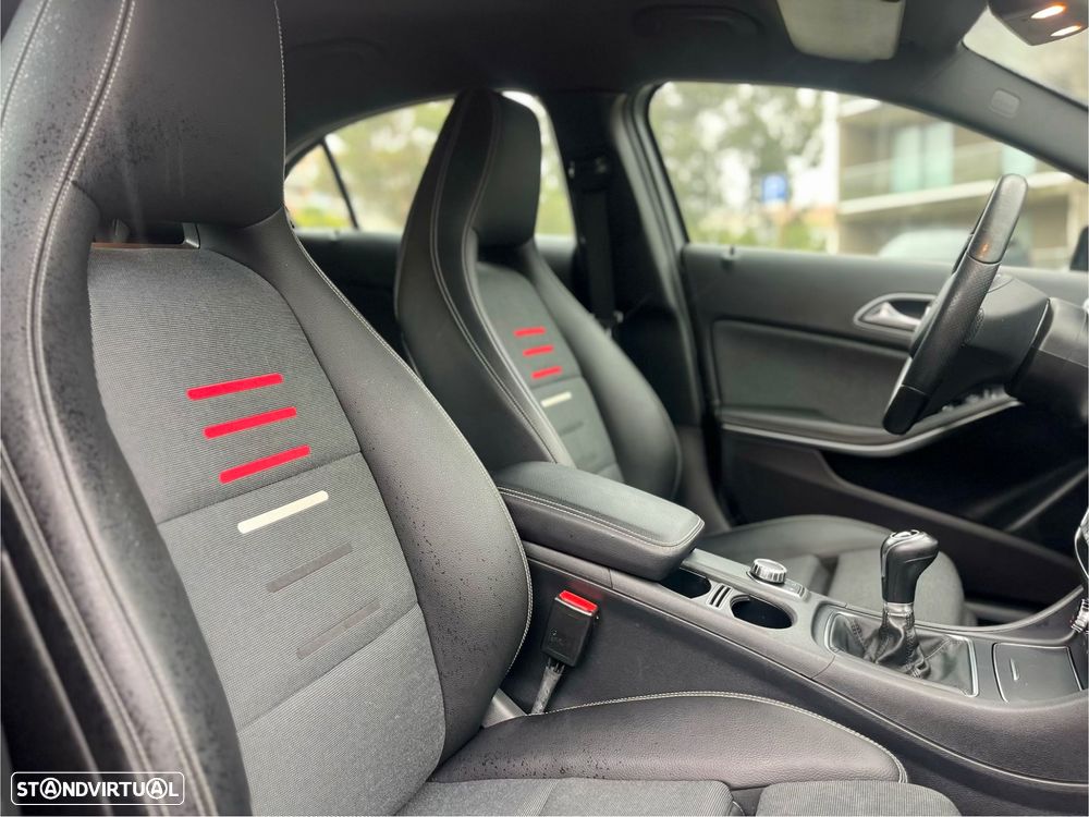 Mercedes-Benz A 180 CDi BE AMG Line - 19