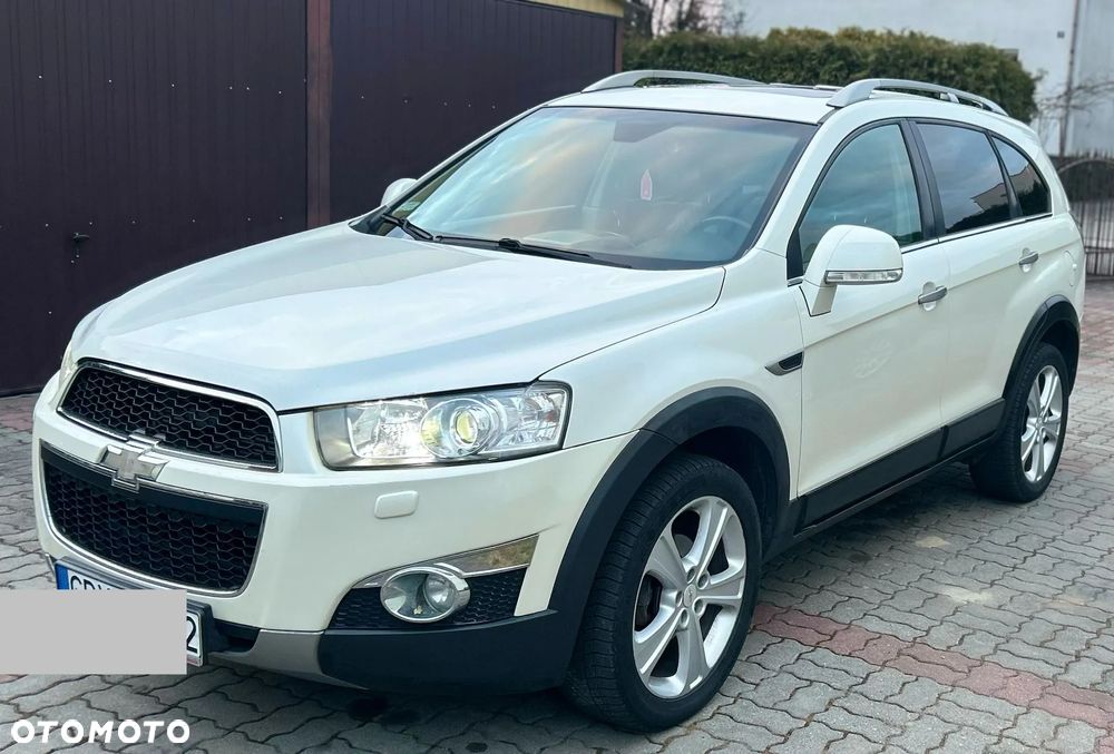Chevrolet Captiva 2.2 D LTZ - 3