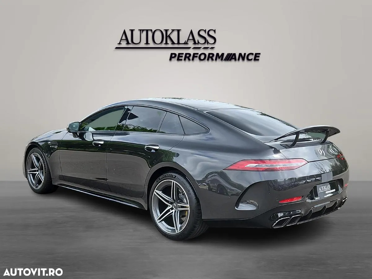 Mercedes-Benz AMG GT 63 4MATIC+ Coupe - 3