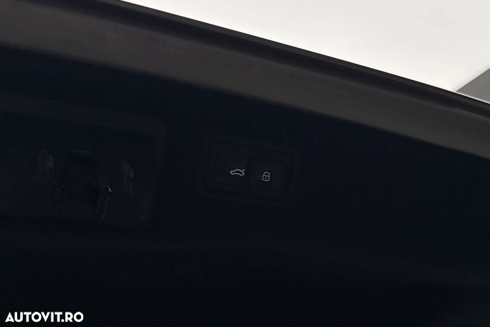 Audi A8 3.0 60 TFSI e quattro Tiptronic - 32