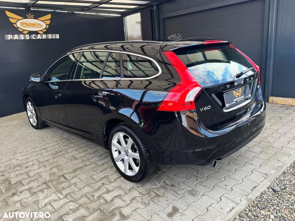 Volvo V60 D2 DRIVe Summum - 4