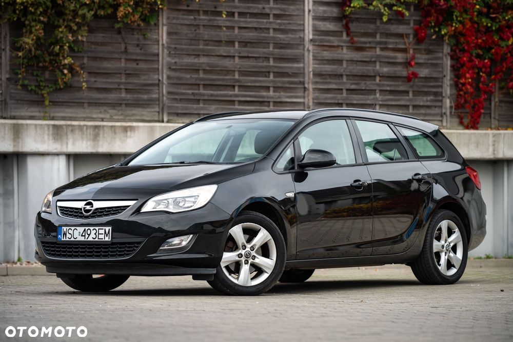 Opel Astra 1.7 CDTI DPF Sports Tourer - 1