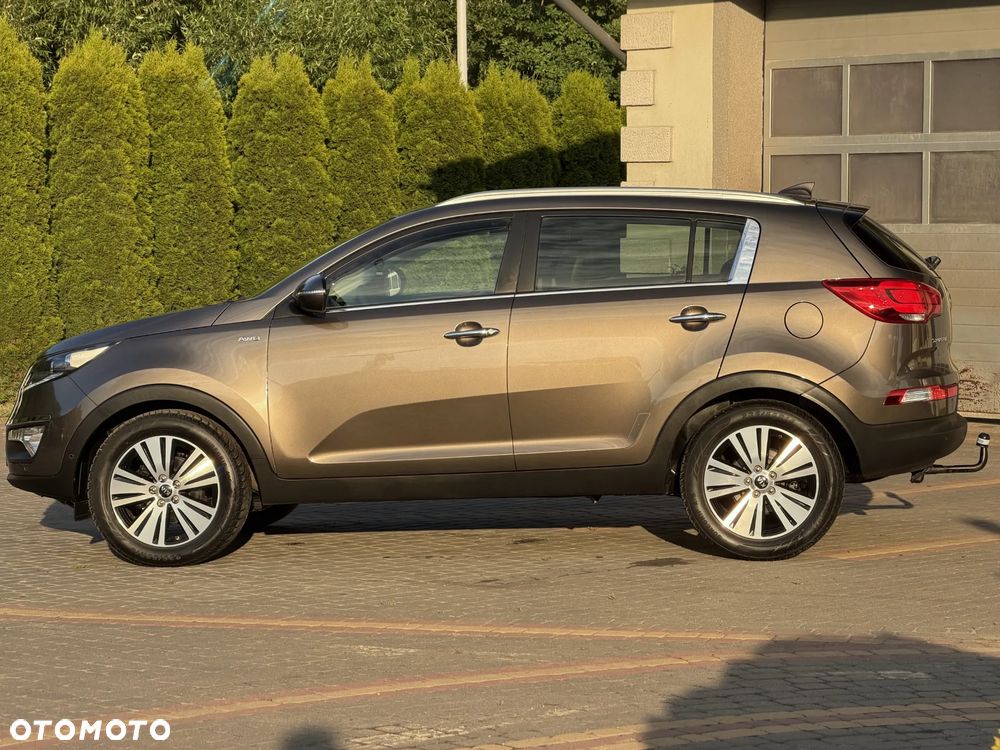 Kia Sportage 2.0 CRDI 4WD Fifa World Cup Edition - 11