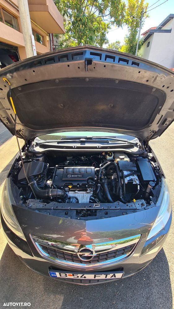 Opel Astra 1.4 Turbo ECOTEC 150 Edition - 8