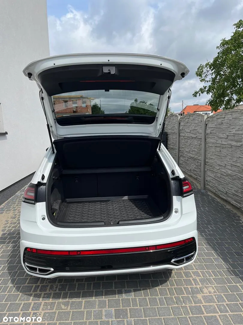 Volkswagen Taigo 1.0 TSI R-Line DSG - 10