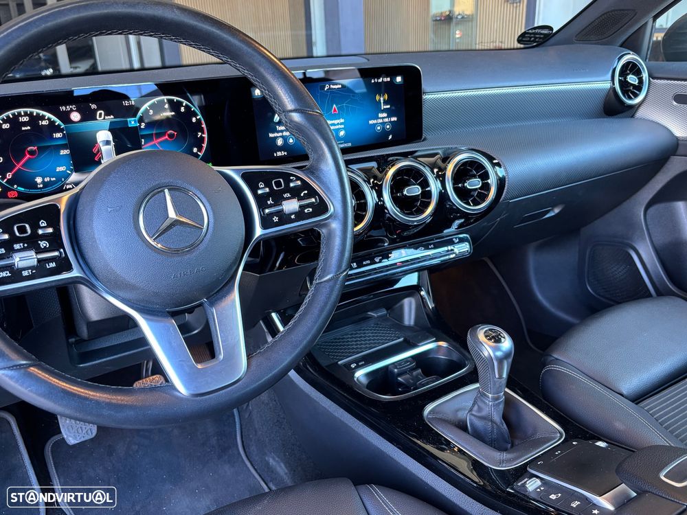 Mercedes-Benz A 180 Limousine Style - 23