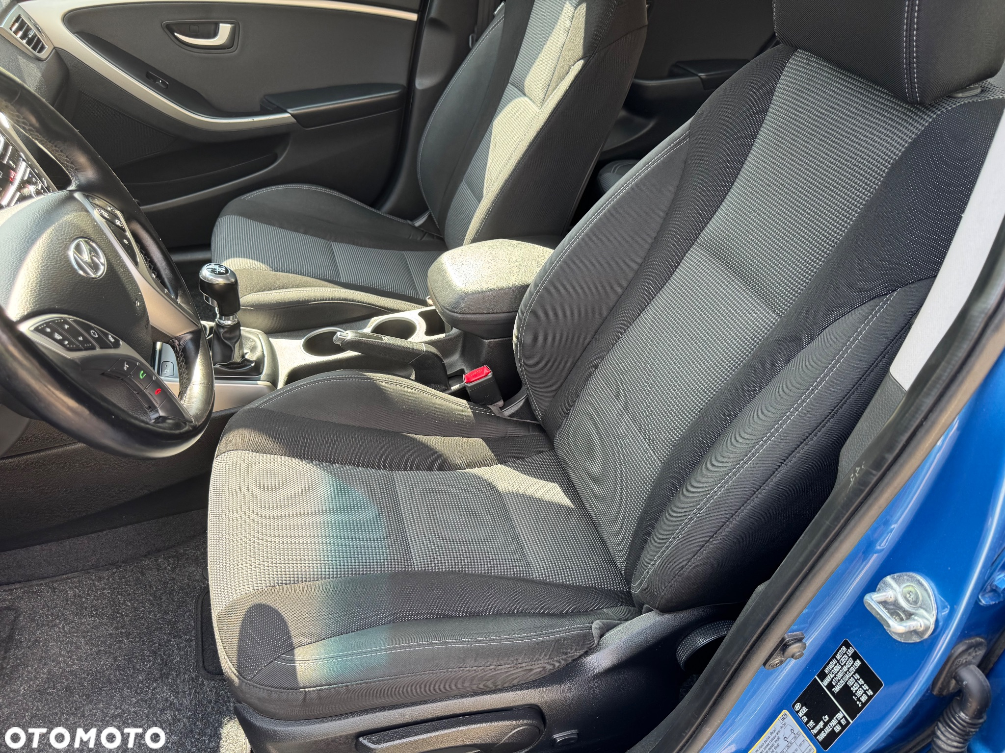 Hyundai i30 1.6 CRDI Passion Plus - 13