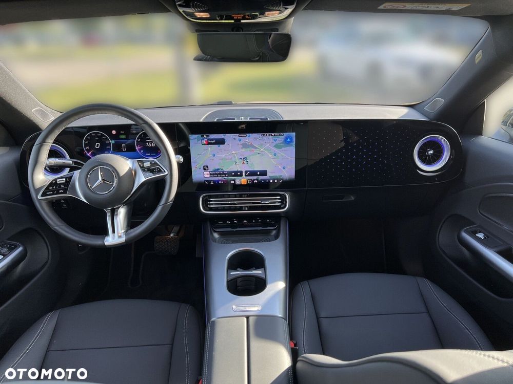 Mercedes-Benz CLA - 17