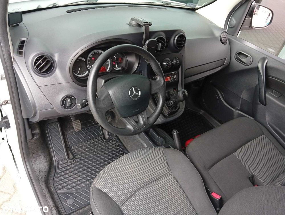 Mercedes-Benz Citan - 11