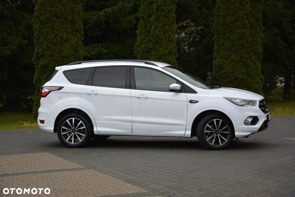 Ford Kuga 1.5 EcoBoost 2x4 ST-Line - 12