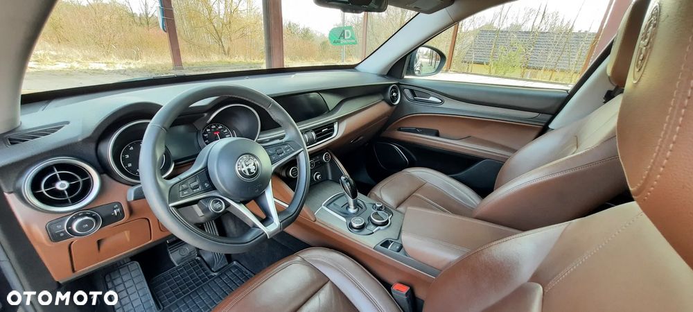 Alfa Romeo Stelvio 2.0 Turbo Super Q4 - 11