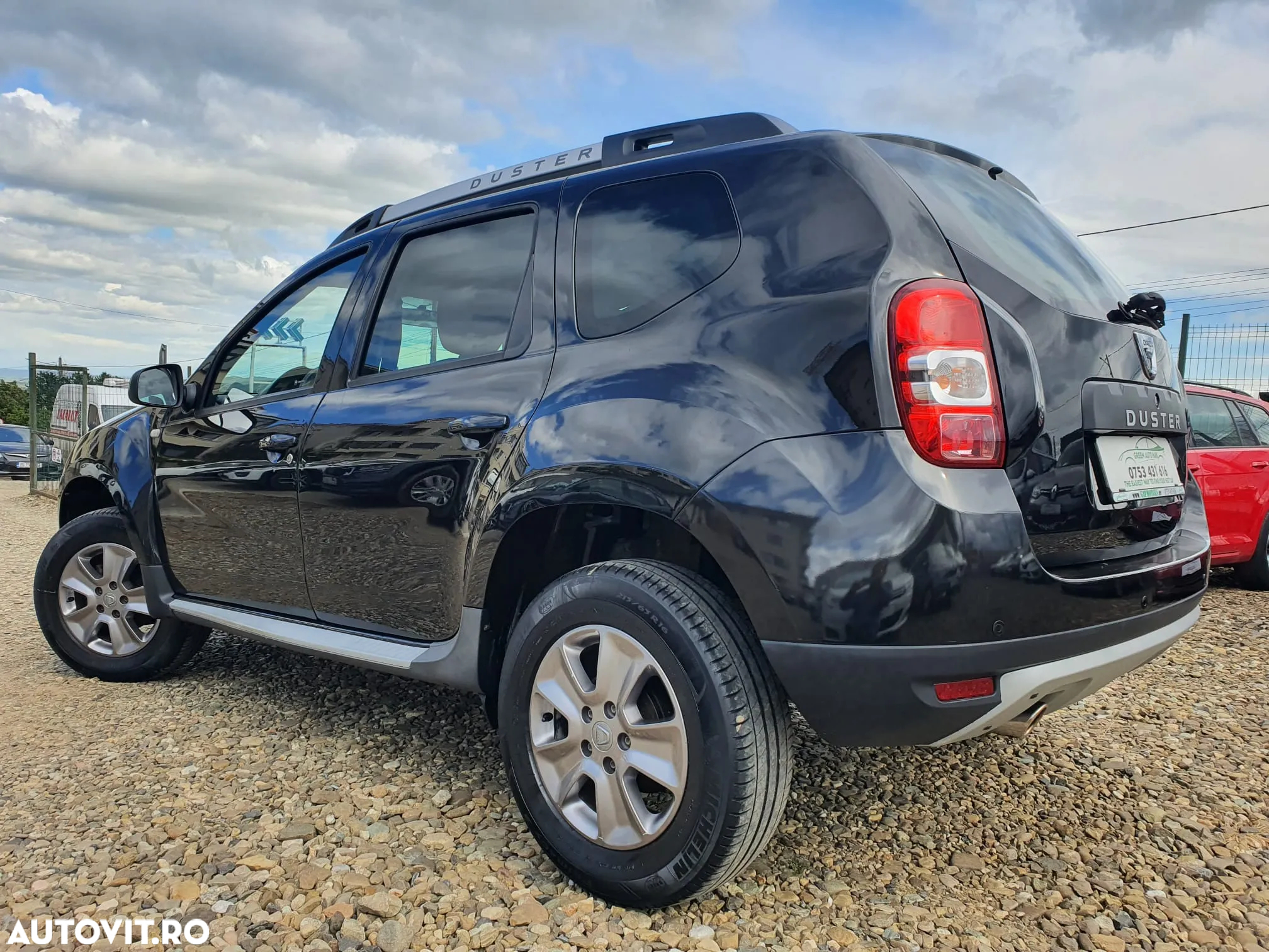Dacia Duster 1.6 4x2 Laureate - 18