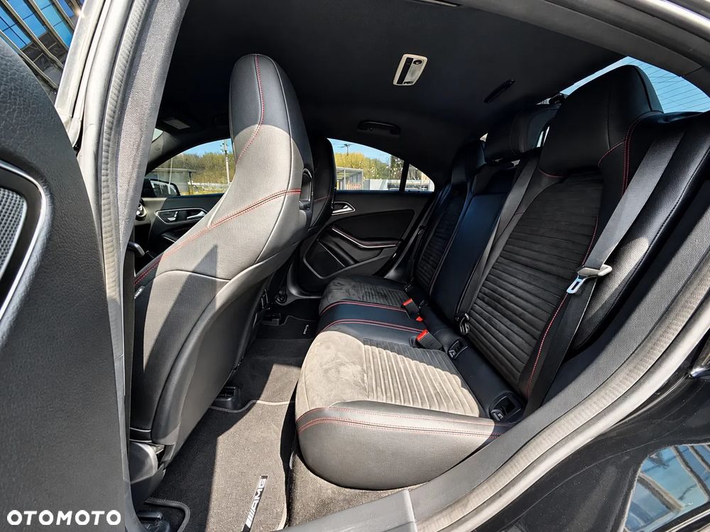 Mercedes-Benz CLA - 17