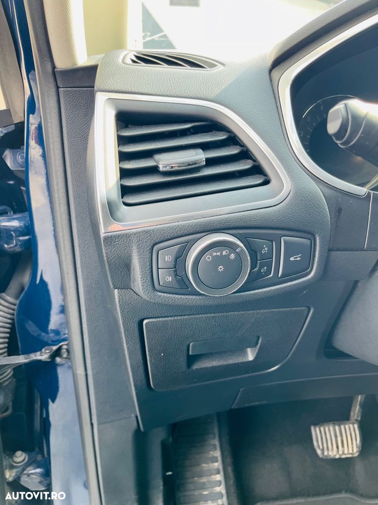 Ford S-Max 2.0 TDCi Powershift Titanium - 15