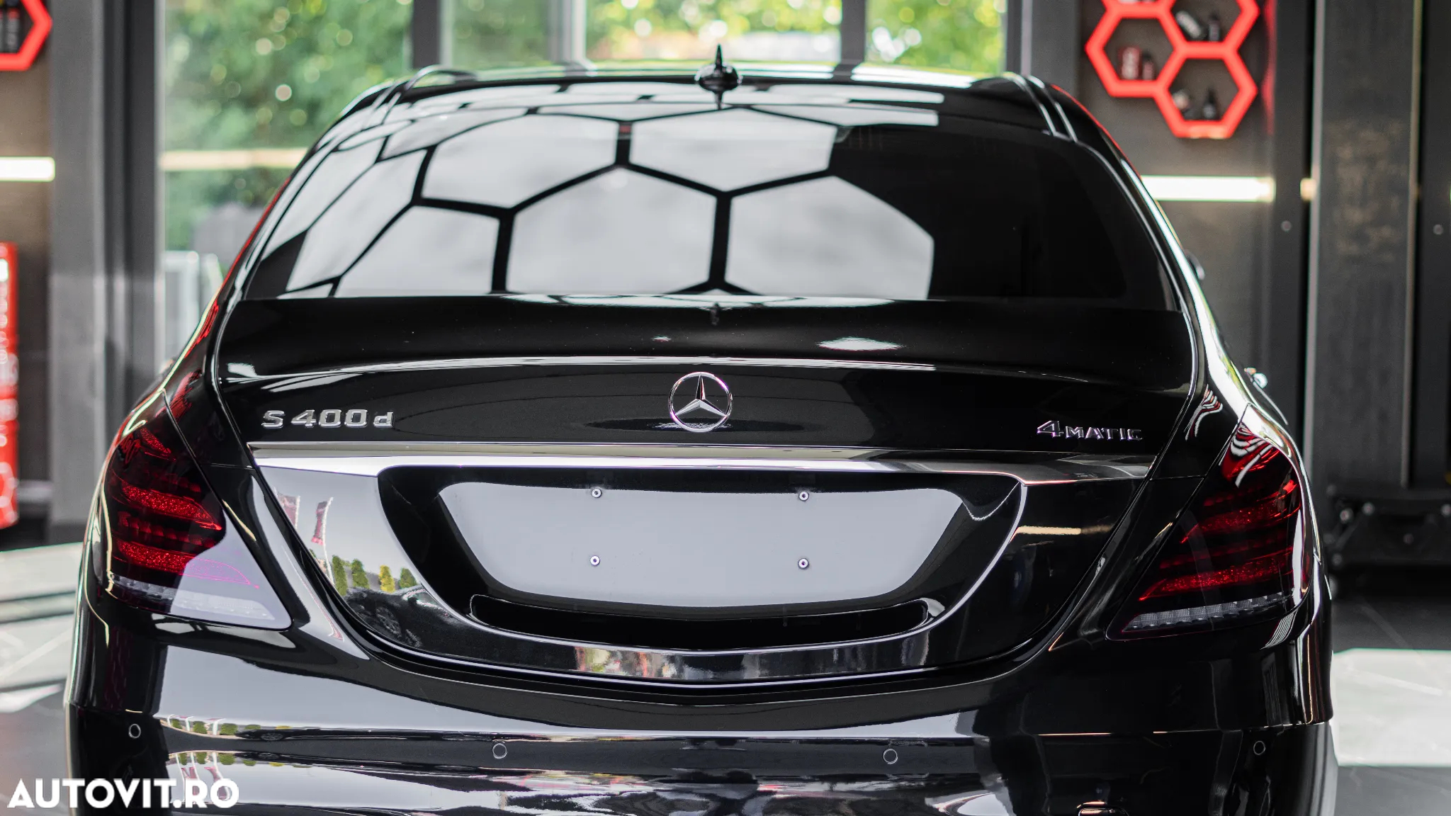 Mercedes-Benz S 400 d 4MATIC Long Aut - 9