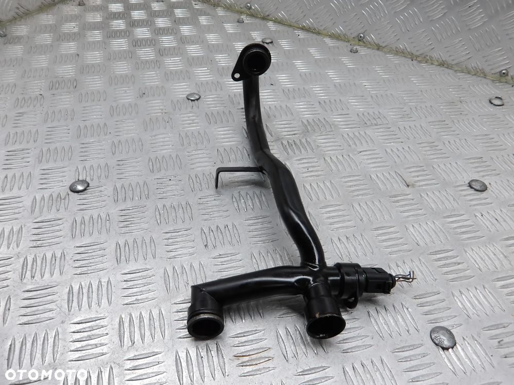 PASSAT B5 FL SEDAN 2.5 TDI 4MOTION RURA WĄŻ PRZEWÓD WODY 059121083 - 3