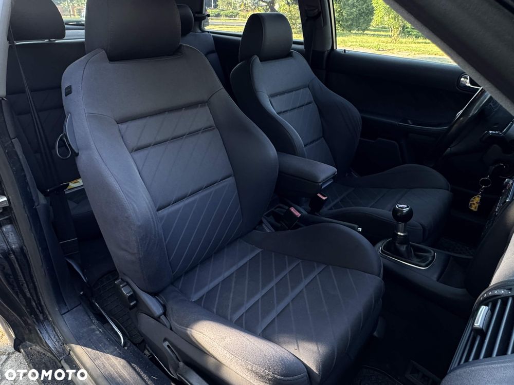 Audi A3 3-drzwiowe 1.8T Attraction - 11