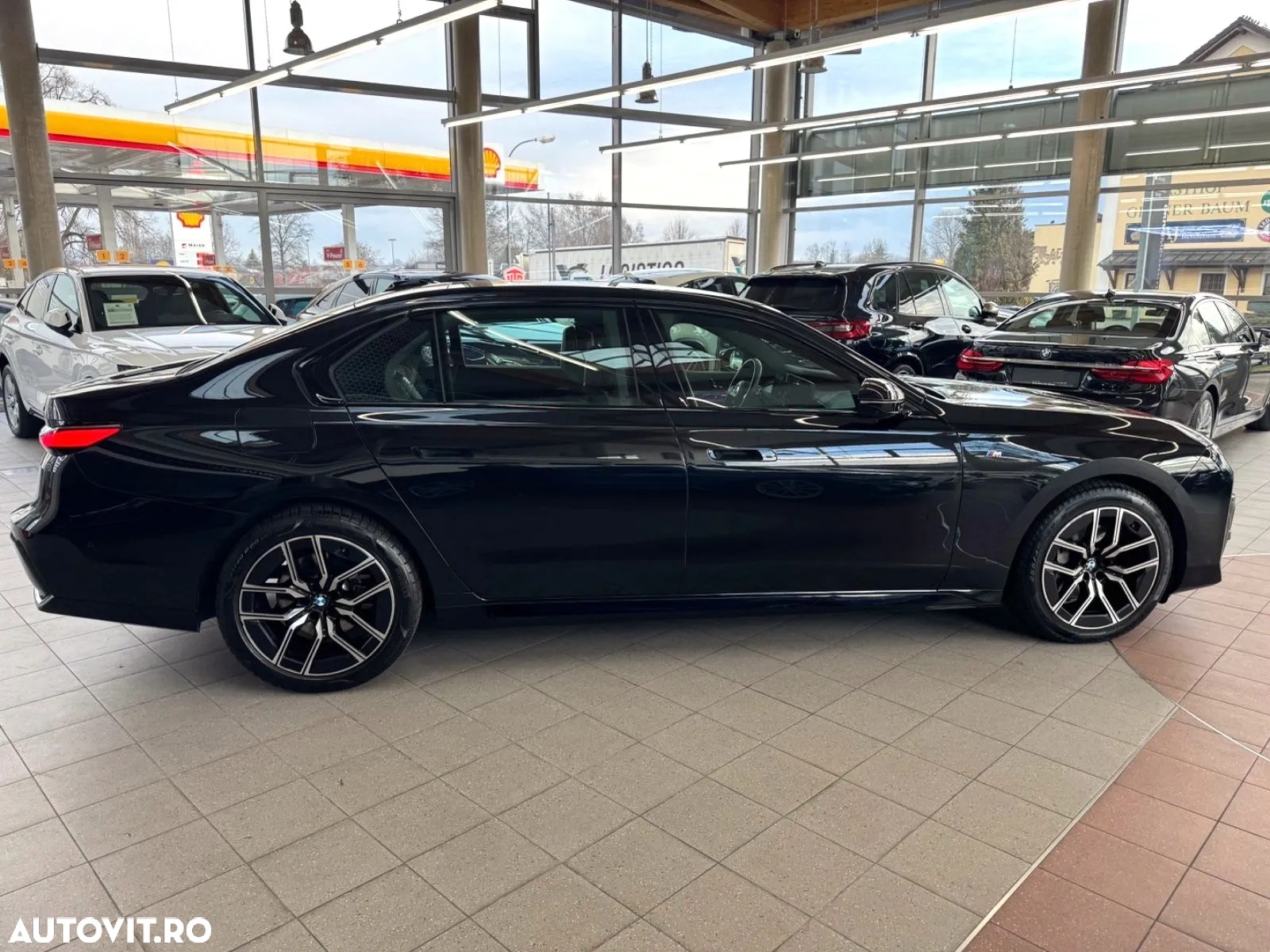 BMW Seria 7 740d xDrive - 5