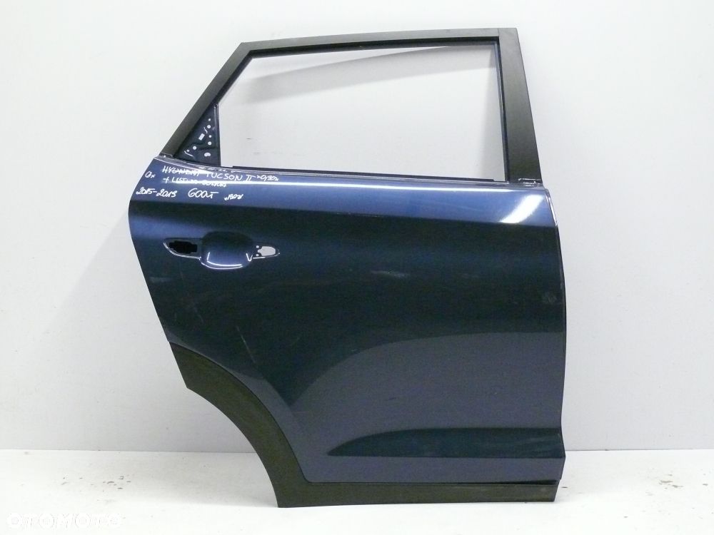 DRZWI TYLNE PRAWE HYUNDAI TUCSON II 2015 2019 LISTWA DOLNA - 1