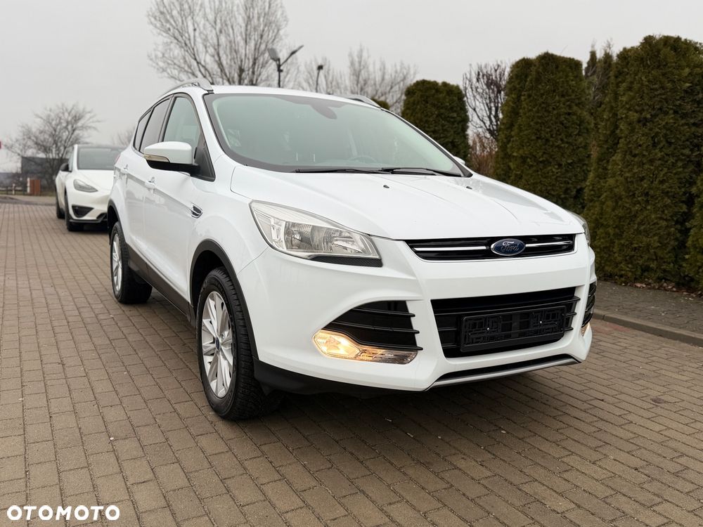 Ford Kuga 2.0 TDCi 4x4 Titanium - 4