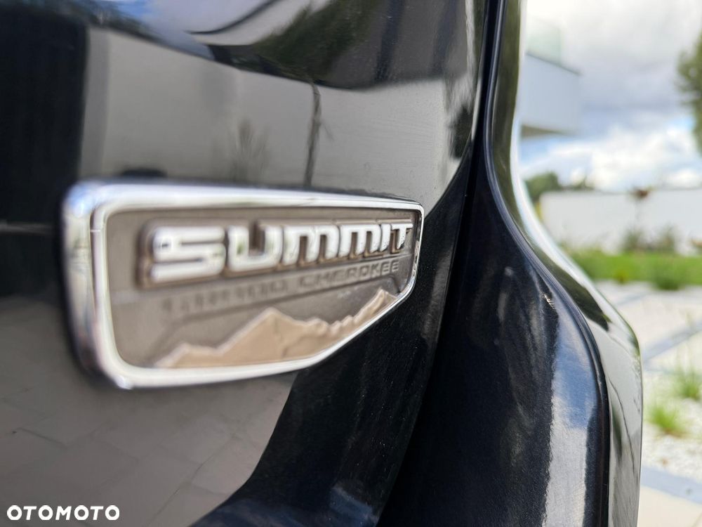 Jeep Grand Cherokee 3.0 CRD Summit - 23