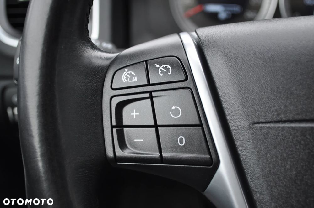Volvo V60 - 23