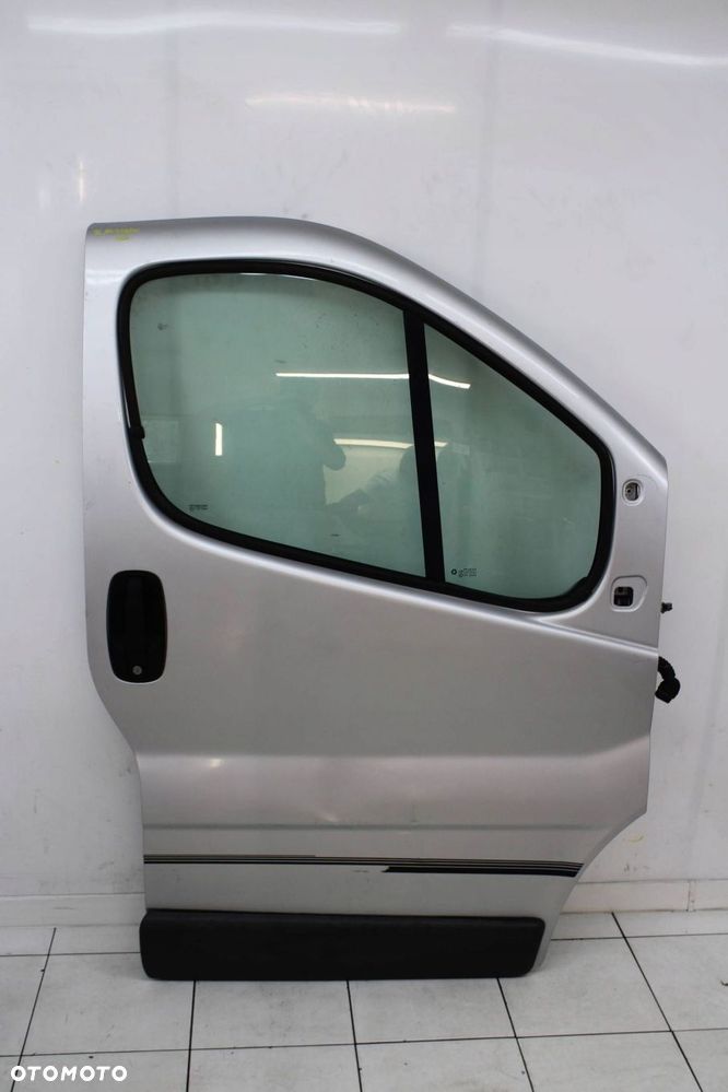VIVARO PRIMASTAR TRAFIC II 2001R- DRZWI PRAWE PRAWY PRZÓD PRZEDNIE CMG64 - 1