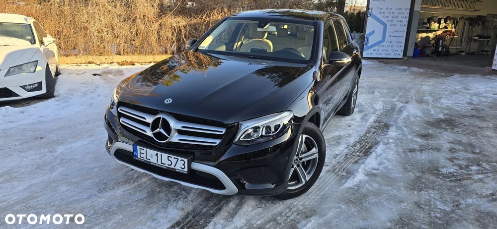 Mercedes-Benz GLC - 1