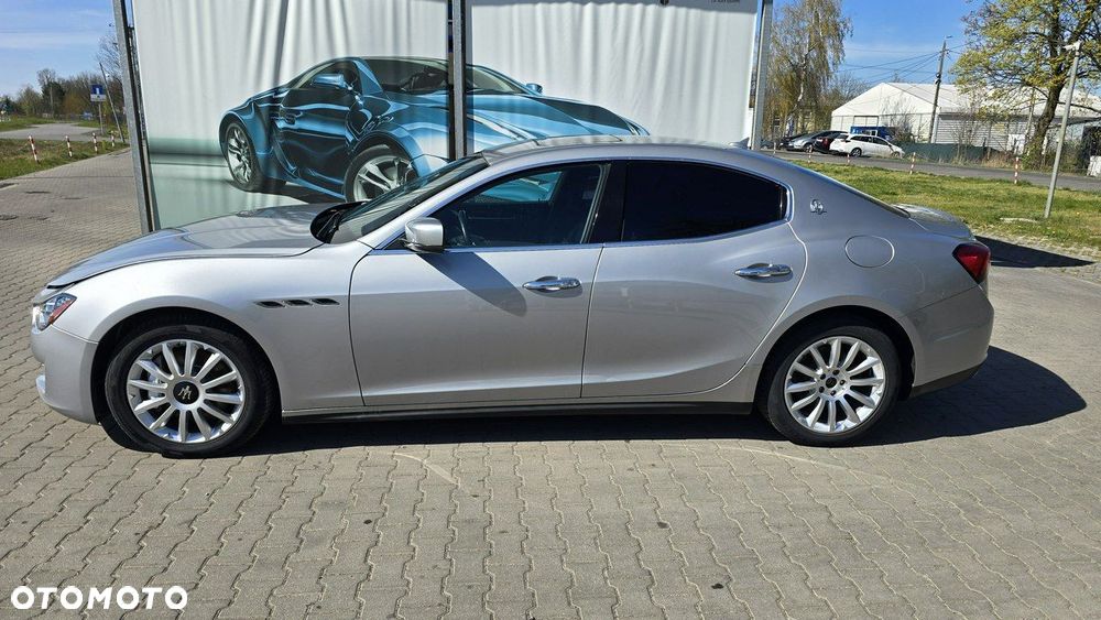 Maserati Ghibli - 4