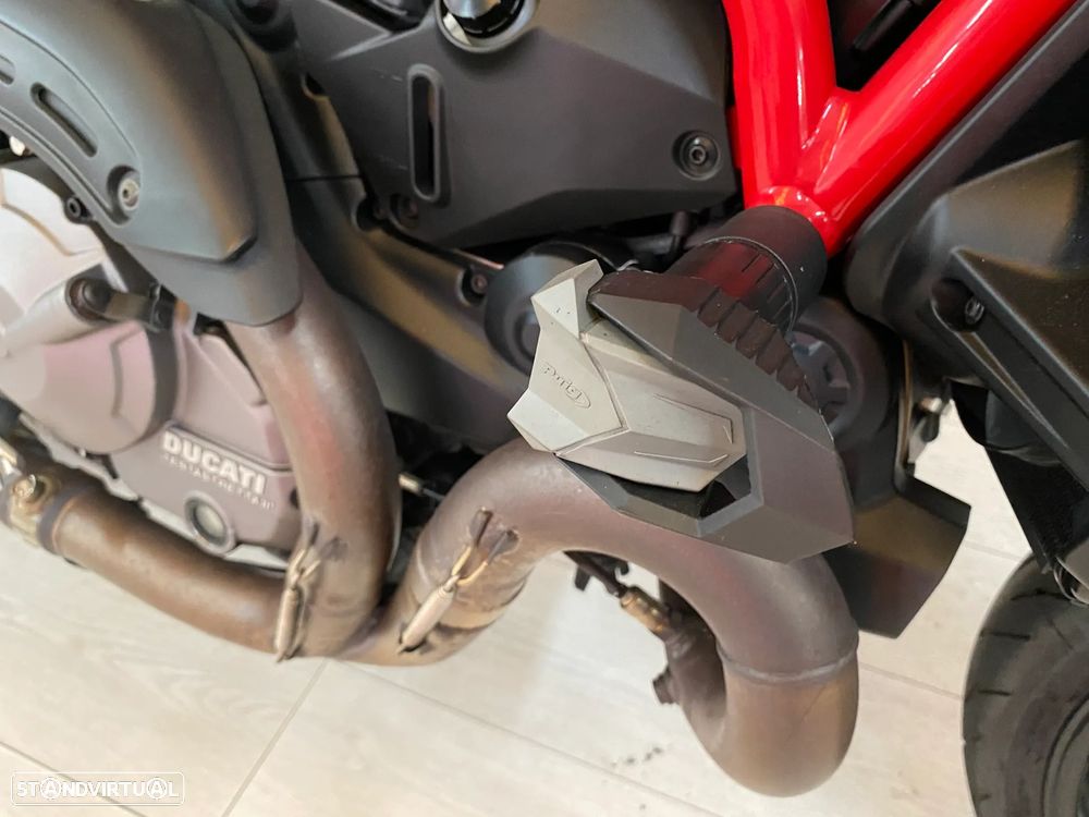 Ducati Monster 821 - 7
