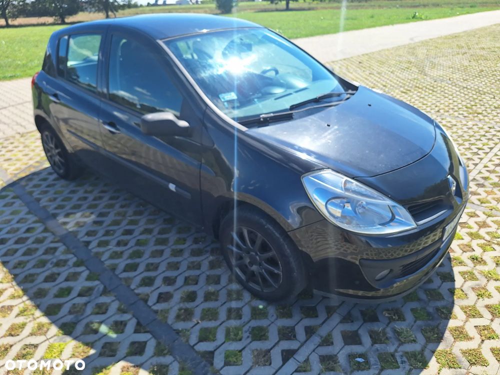 Renault Clio - 5