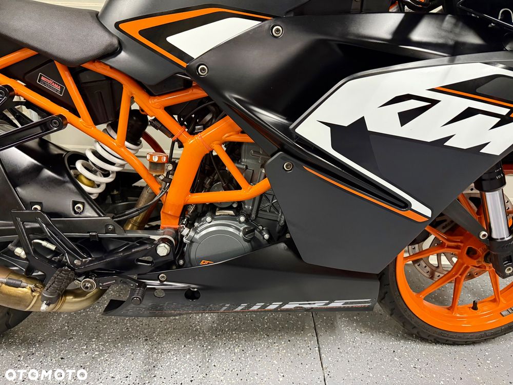 KTM RC 125 - 7
