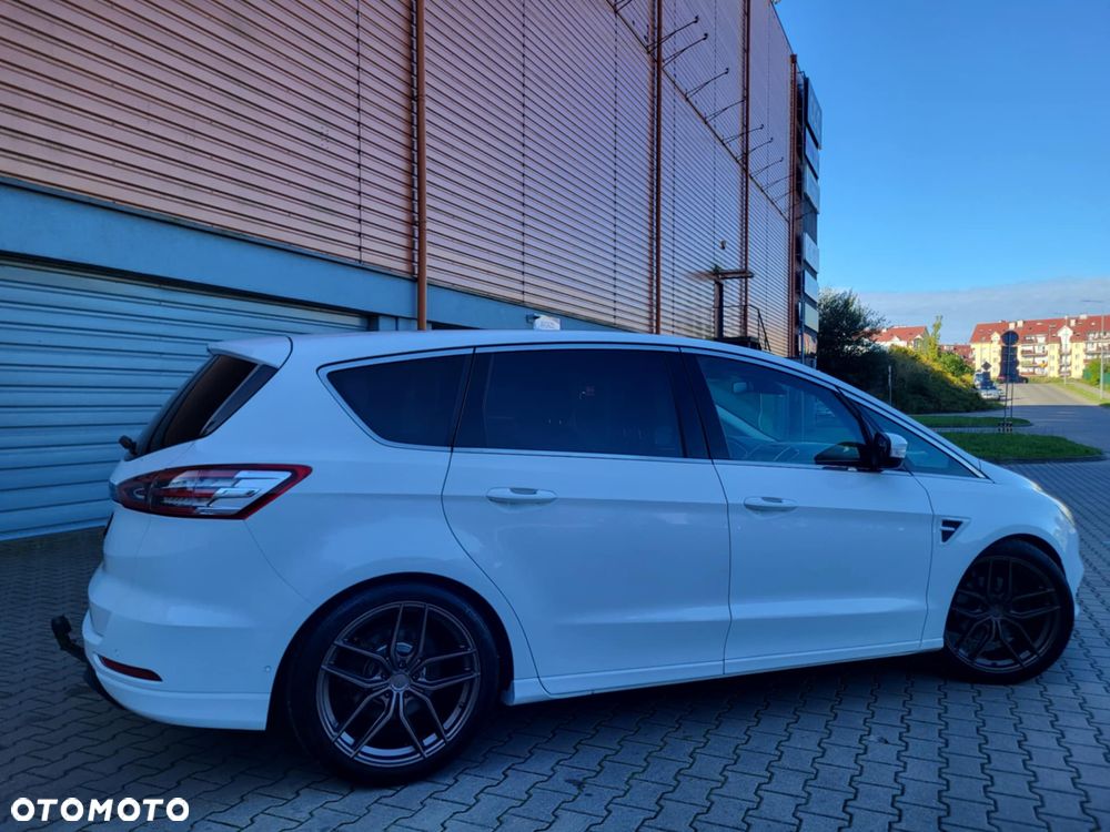 Ford S-Max 2.0 TDCi Titanium PowerShift - 6
