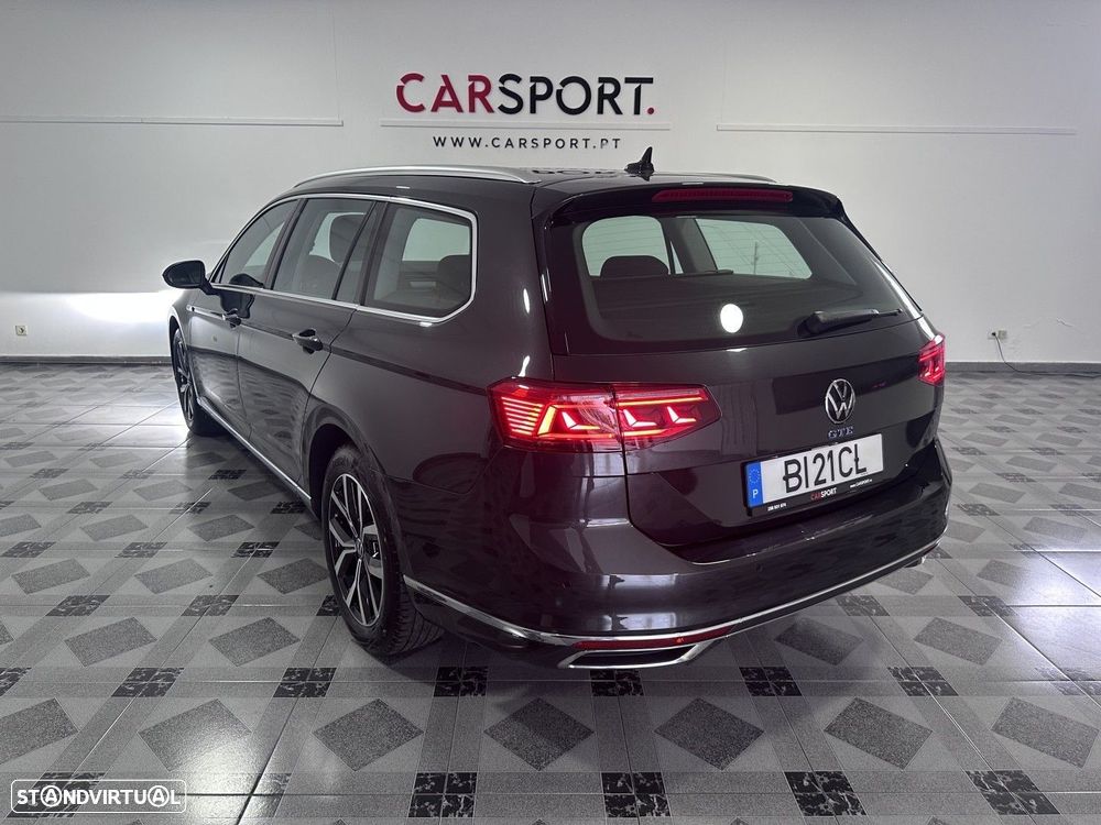 VW Passat Variant - 3
