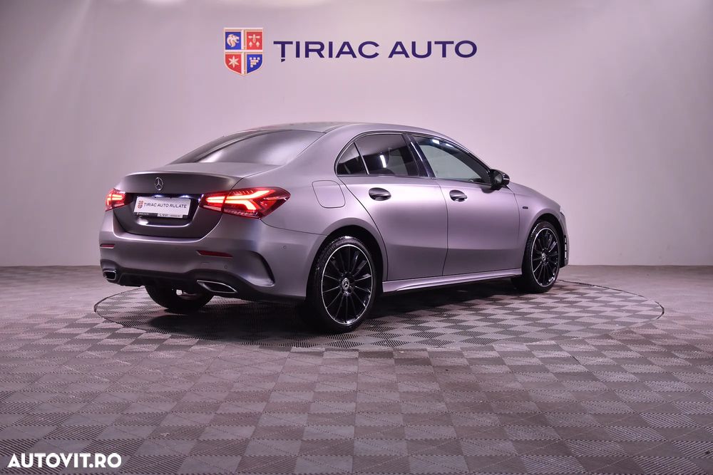 Mercedes-Benz A 250 e Sedan 8G-DCT AMG Line - 6