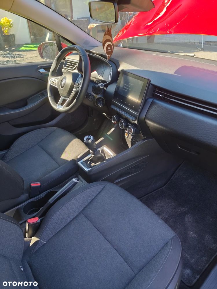 Renault Clio TCe 100 EXPERIENCE - 10