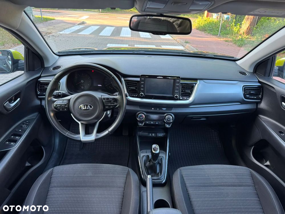 Kia Stonic 1.4 L - 6